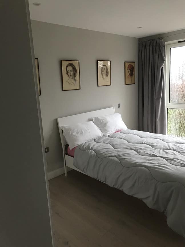 Room with a view of York Gardens and to river Main Photo