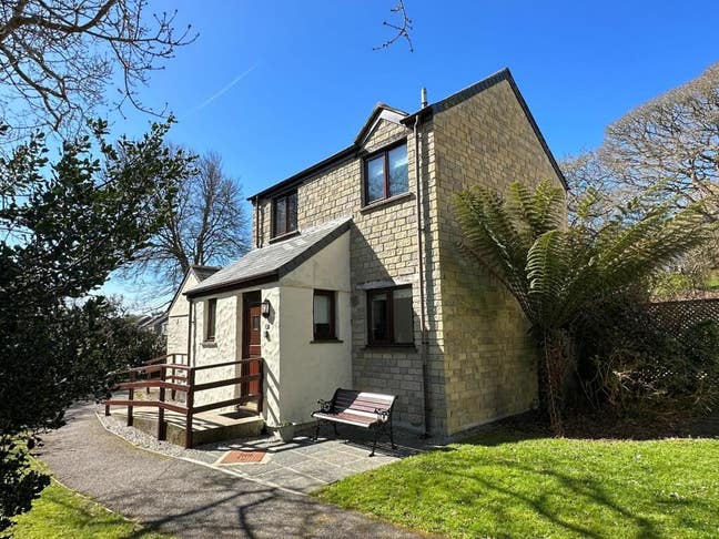 Semi-Detached Maen Valley, Goldenbank Main Photo