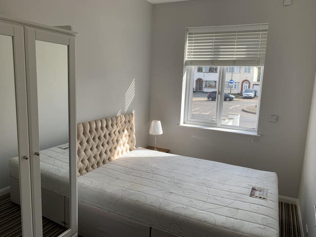 Bright and Cosy Double Room & Single Room Main Photo