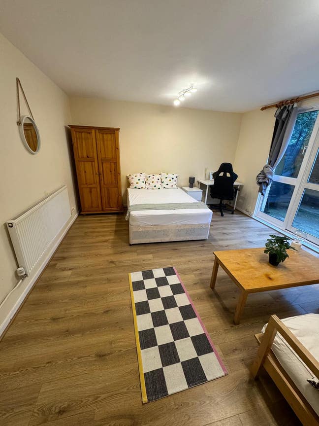 🔆 Big Double Room with Private Balcony Camden🔆 Main Photo