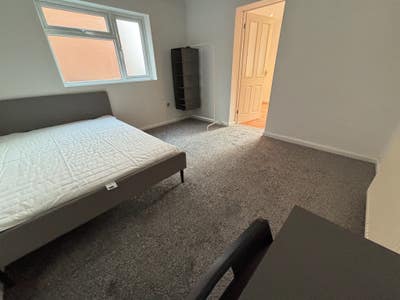 Low Deposit Option-Great Barr Heaven-Coupls Welcom Main Photo