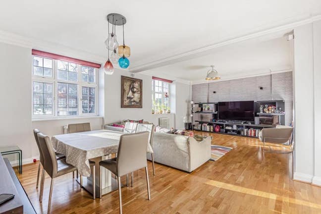 Double room in spacious flat nearby West Hampstead Main Photo