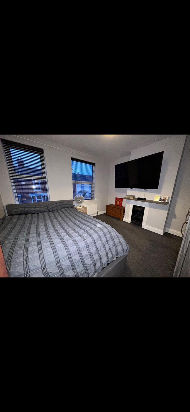 Large Double Bed Room  - All Bills Inc Main Photo