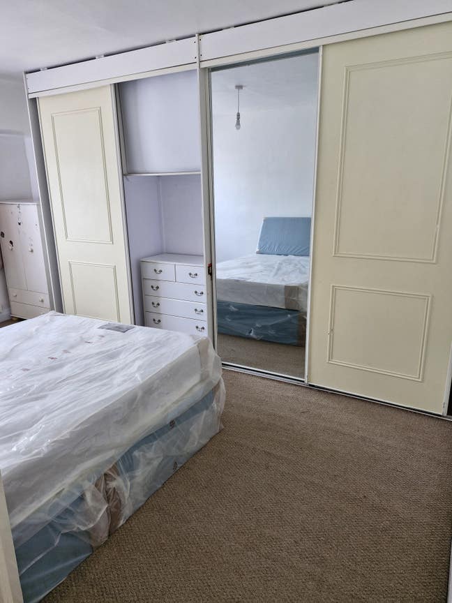 3 Bed Semi detached house  Main Photo