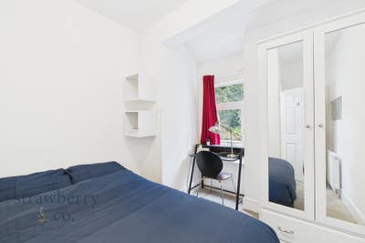 Bath Road | Double bedroom | Ensuite Main Photo