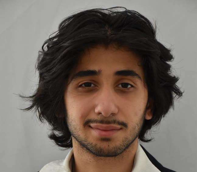 International student looking for a room  Main Photo