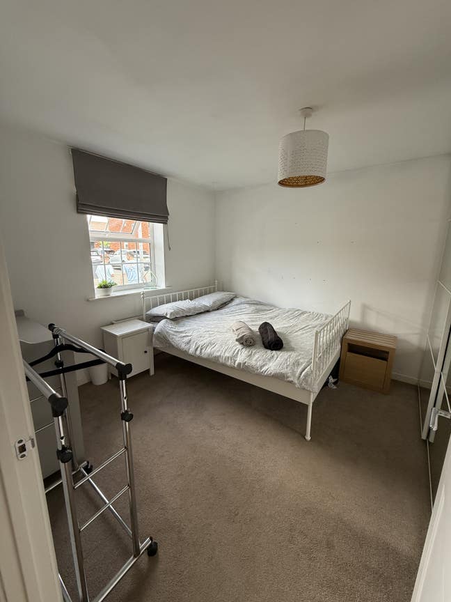 Room available in a village 2 bed bungalow  Main Photo