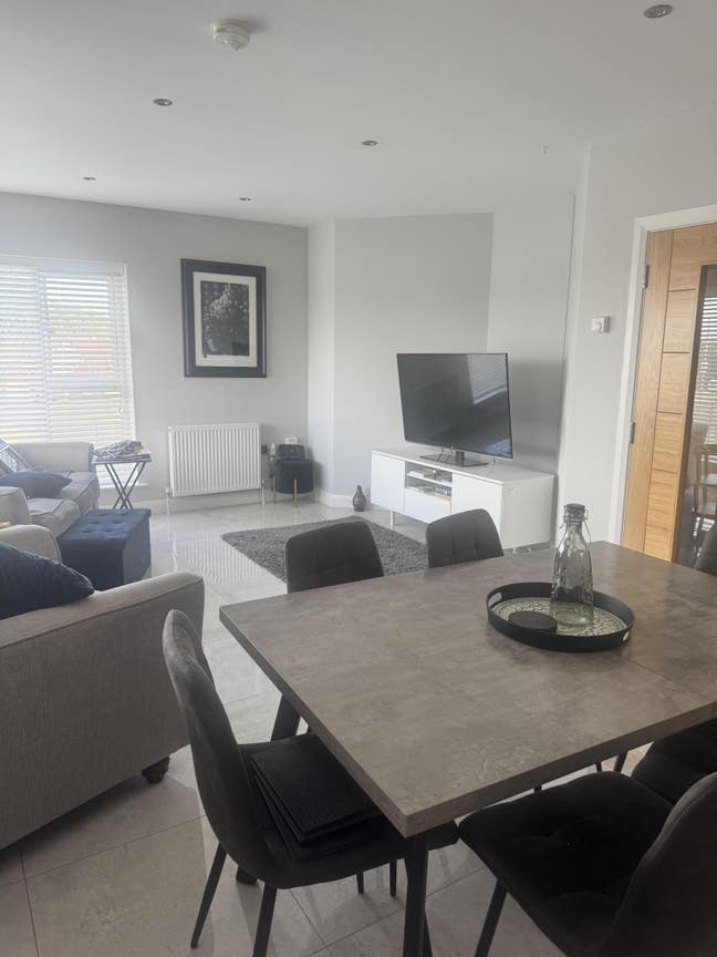 Luxury Apartment kingsize room Main Photo