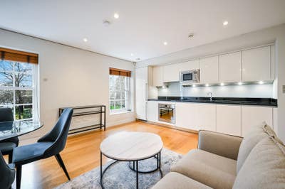 1-Bedroom Flat with Garden Access Kings Road Main Photo