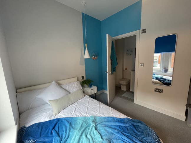 Stunning Ensuite Room - Close to City & Derby Uni! Main Photo