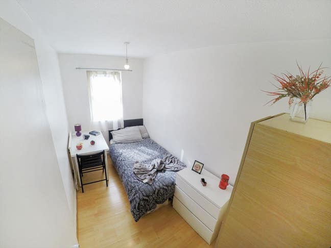 🛏 Cozy Single Room Available in Tottenham!!! Main Photo