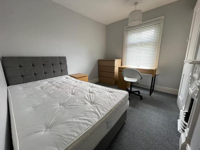 NEW - 2 student bedrooms available - ZERO deposit  Main Photo