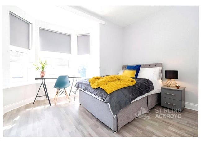 Double room, bills + council tax included  Main Photo