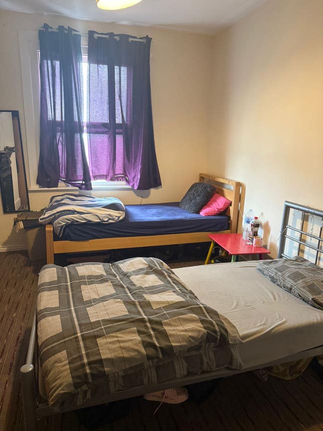 Single room available  Main Photo