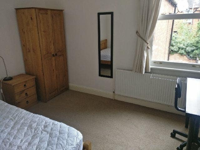  Student/ Professional Let Lovely Period Property Main Photo
