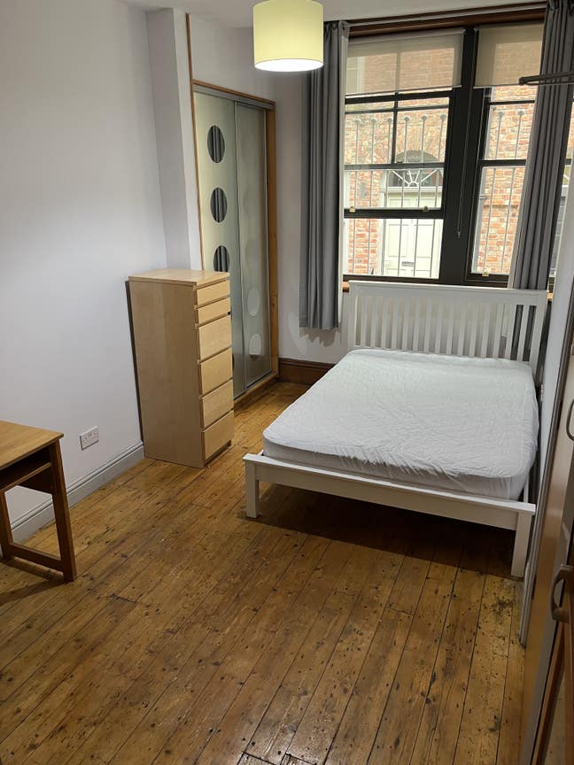Lovely en-suite room in the Northern Quarter Main Photo