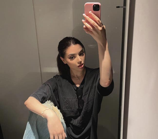 Looking for an en-suite room - E14 or E2 Main Photo