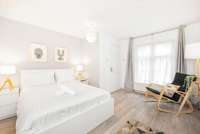 💥WOW Rooms in Stepney Green from September💥 Main Photo