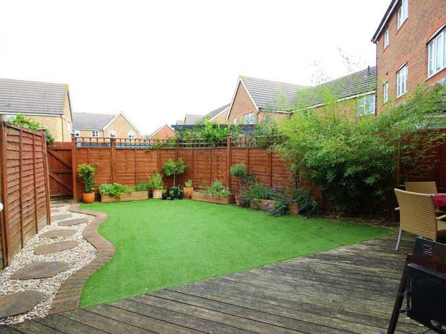A lovely 4 bedroom house in Severn Beach Main Photo