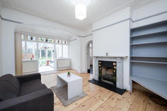 Limited Offer in Heathdene Road - Double room Main Photo