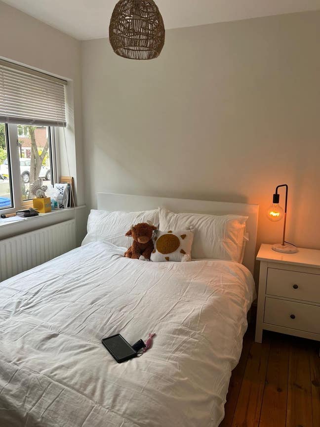Room to rent in cosy house Main Photo