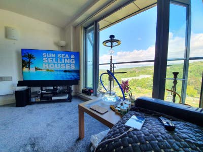 1 bed apart with amazing views Main Photo