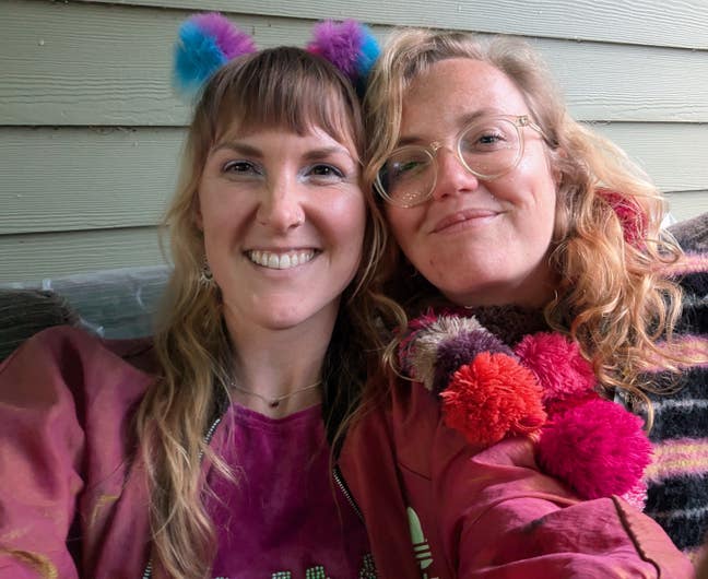 Looking for a double Main Photo