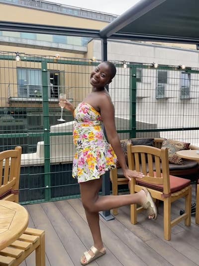 Friendly 27 year old gal looking for a flatshare  Main Photo