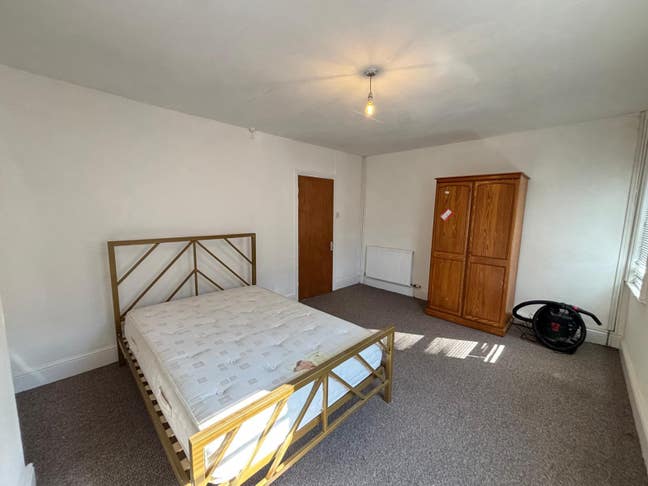 Rooms in Yeovil Town Centre Main Photo