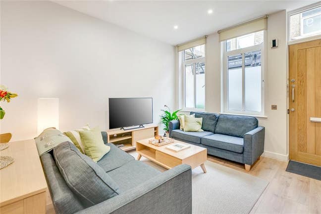 🌿 Bright, Modern Single Room. Bills Included Main Photo