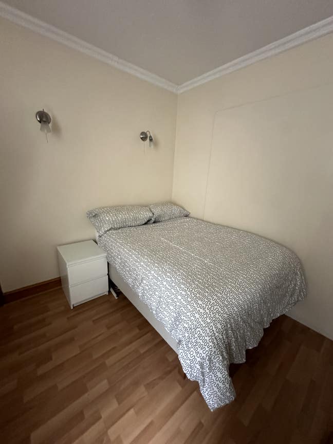 One room available now!  Main Photo