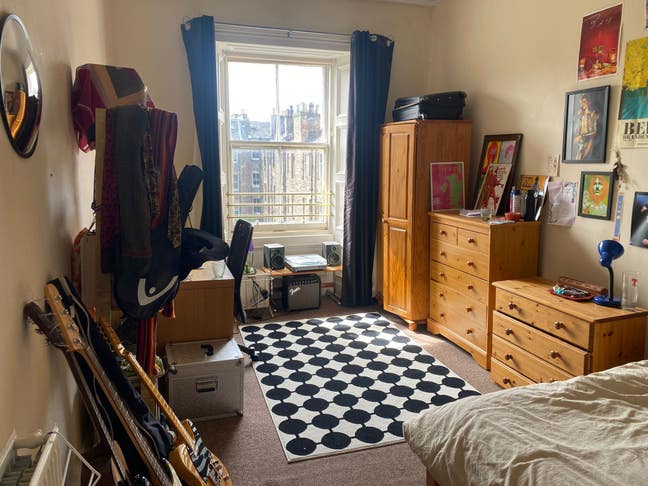 5 Bedroom Flat located in the Marchmont Main Photo