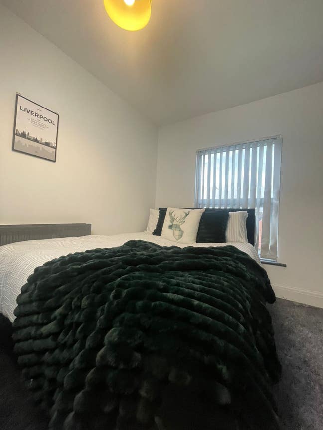 Stunning room in Wavertree! Bills included Main Photo