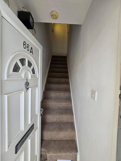 3 Bed flat on first floor newly renovated Main Photo