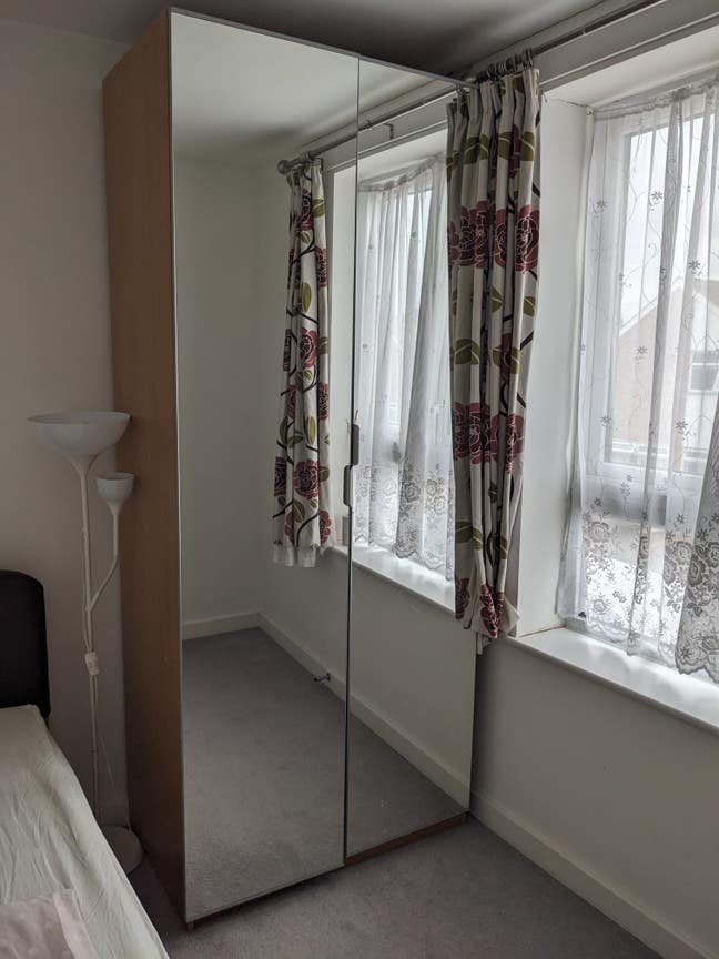 Room for rent Main Photo