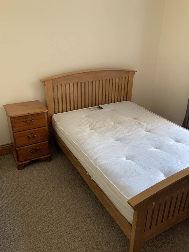 Double room in Penrith town ,inc bills Main Photo