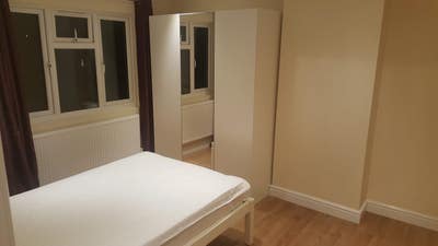 Double Room Available in Tooting Main Photo