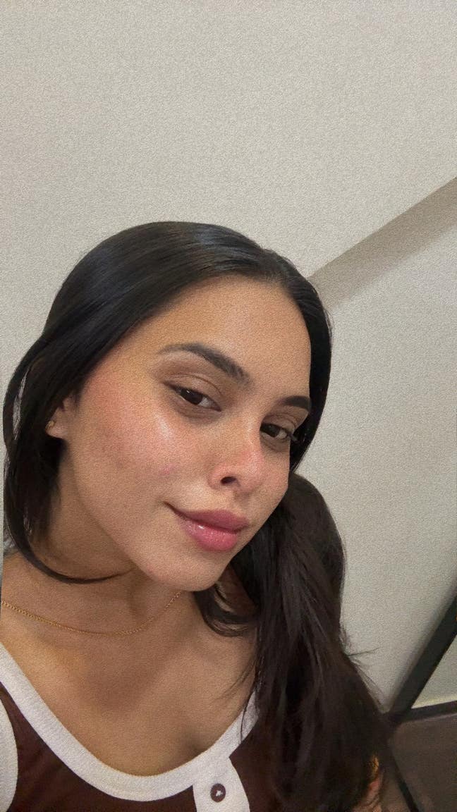 Professional Female seeking a Quiet Room  Main Photo