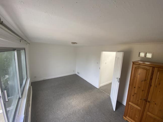 Large room for rent bognor  Main Photo