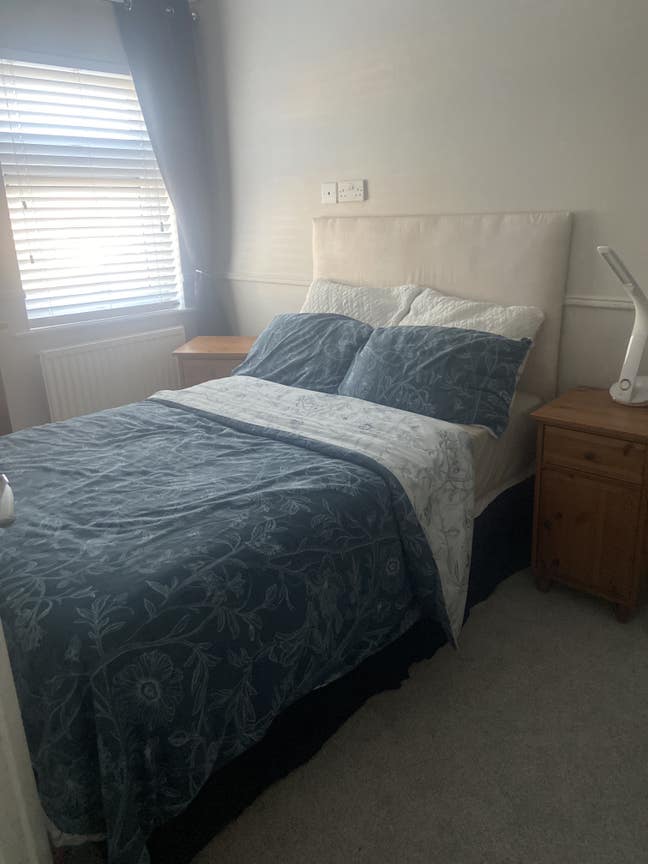 Double room to rent  Main Photo