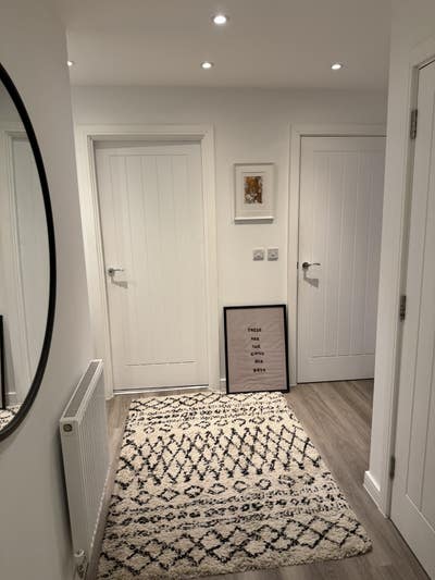 Double furnished bedroom  Main Photo