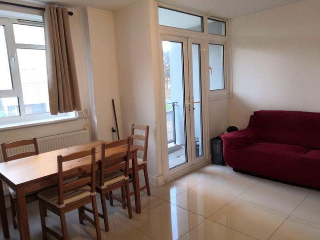 Large Double Bed In Bermondsey  Main Photo