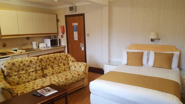 Studio Apartment in Avenues  Main Photo