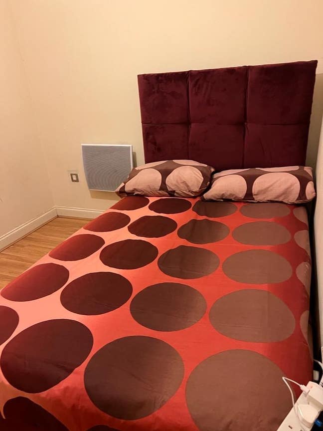 Furnished Room with Shared Bathroom -Wembley-£670M Main Photo
