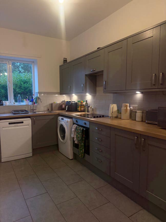 Double Room in Altrincham Main Photo