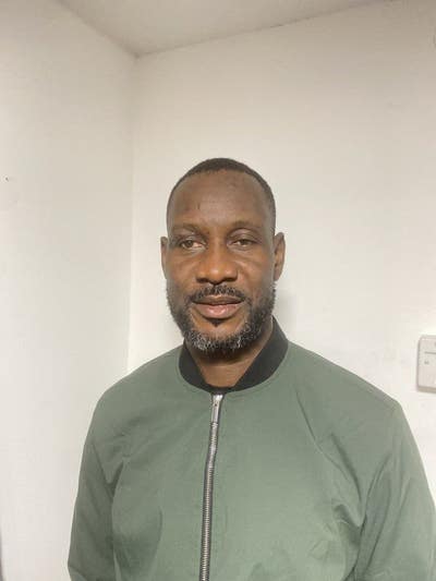 42 year old Male seeks a double room Main Photo