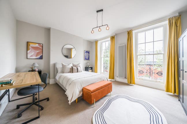 Stunning Double Room near Kings Cross! Main Photo