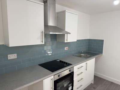 Modern Newly Built 1-Bedroom Apartment in Maesteg Main Photo