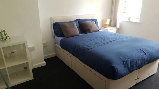 Stylish Rooms in Bilston Main Photo