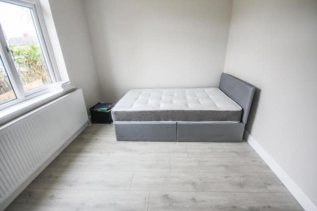 Furnished Double Room in a Professional House Main Photo